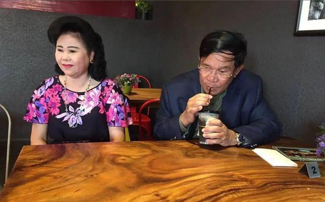 半岛·综合体育(中国)官方网站降温穿棉袄继续喝冰！柬埔寨人吃冰的热情降不了一点！(图5)