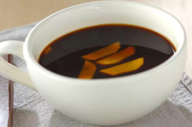 半岛·综合体育(中国)官方网站每天喝一杯速溶咖啡到底好不好？可以选择的话告诉你健(图4)