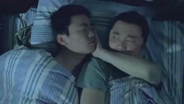 半岛·综合体育(中国)官方网站全世界都行动起来把那个草根又傻根还没文化的王宝强榨(图12)